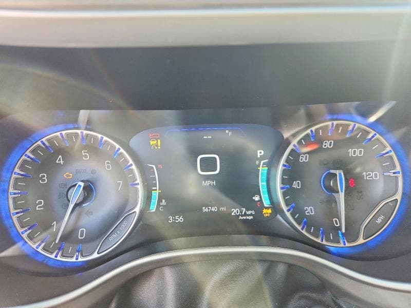 2024 CHRYSLER PACIFICA TOURING L 9