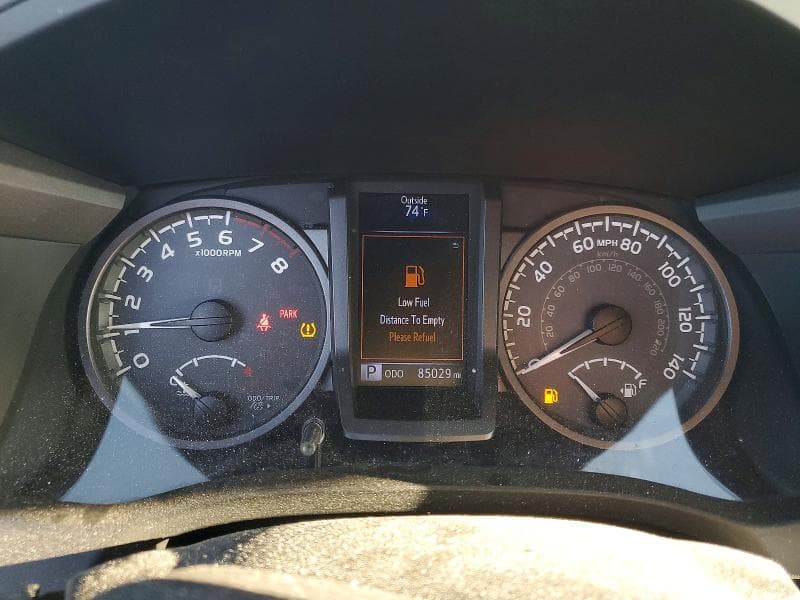 2019 TOYOTA TACOMA TRD SPORT 9