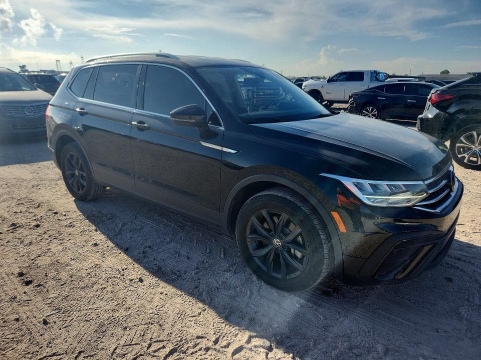 2024 VOLKSWAGEN TIGUAN SE 4