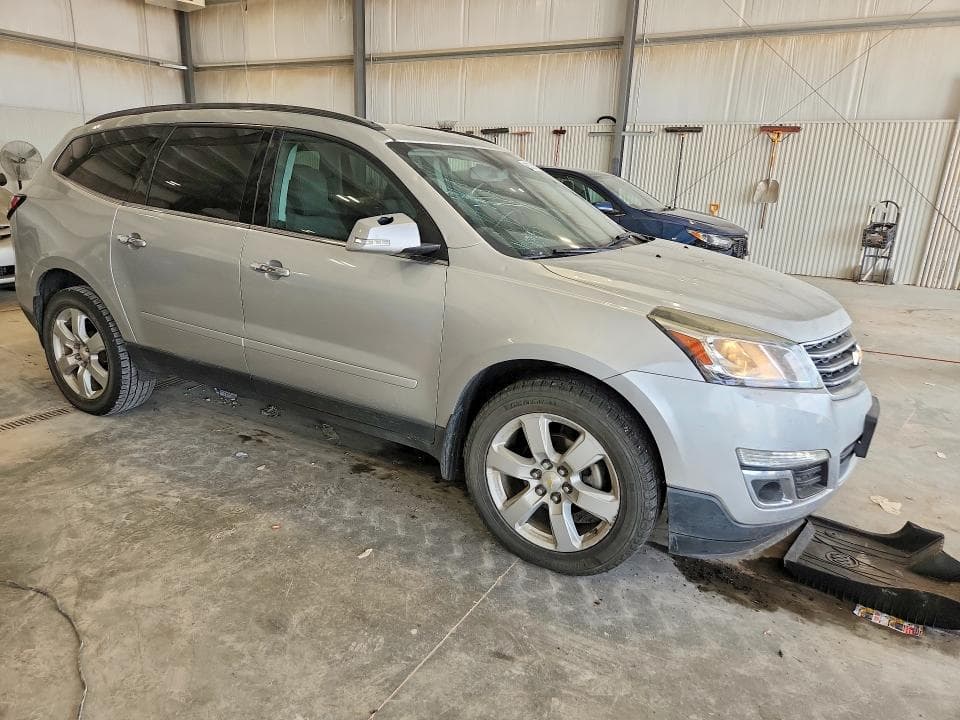 2017 CHEVROLET TRAVERSE LT 4