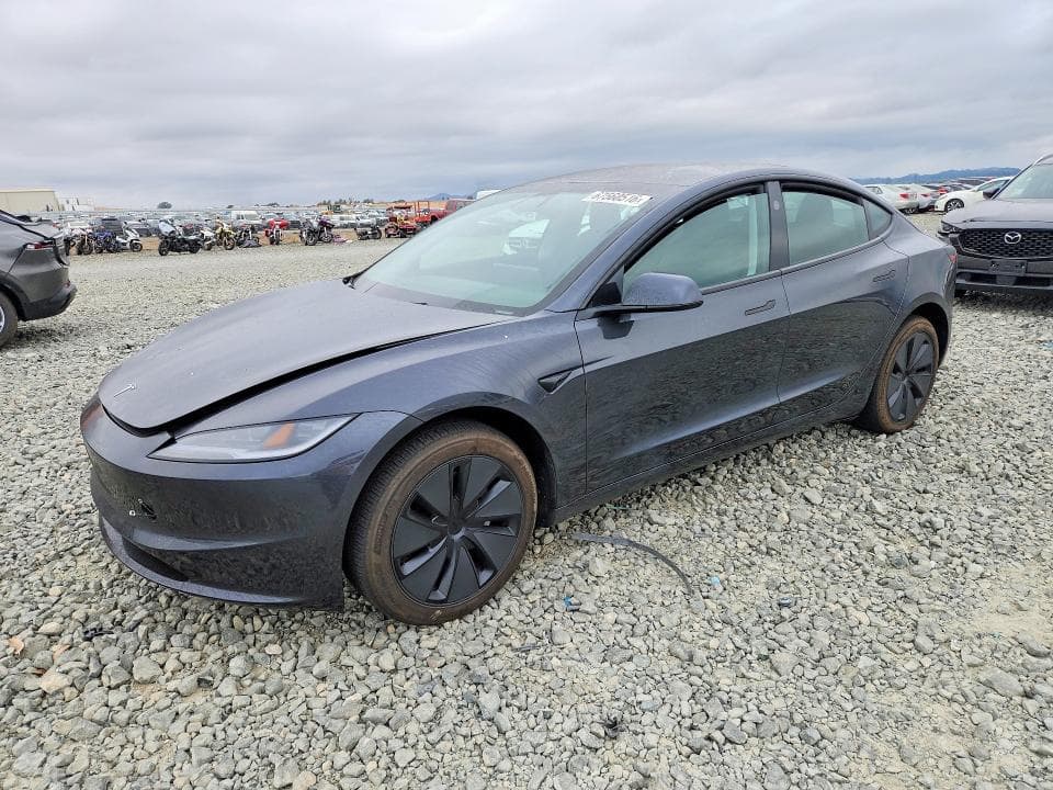 2025 TESLA MODEL 3