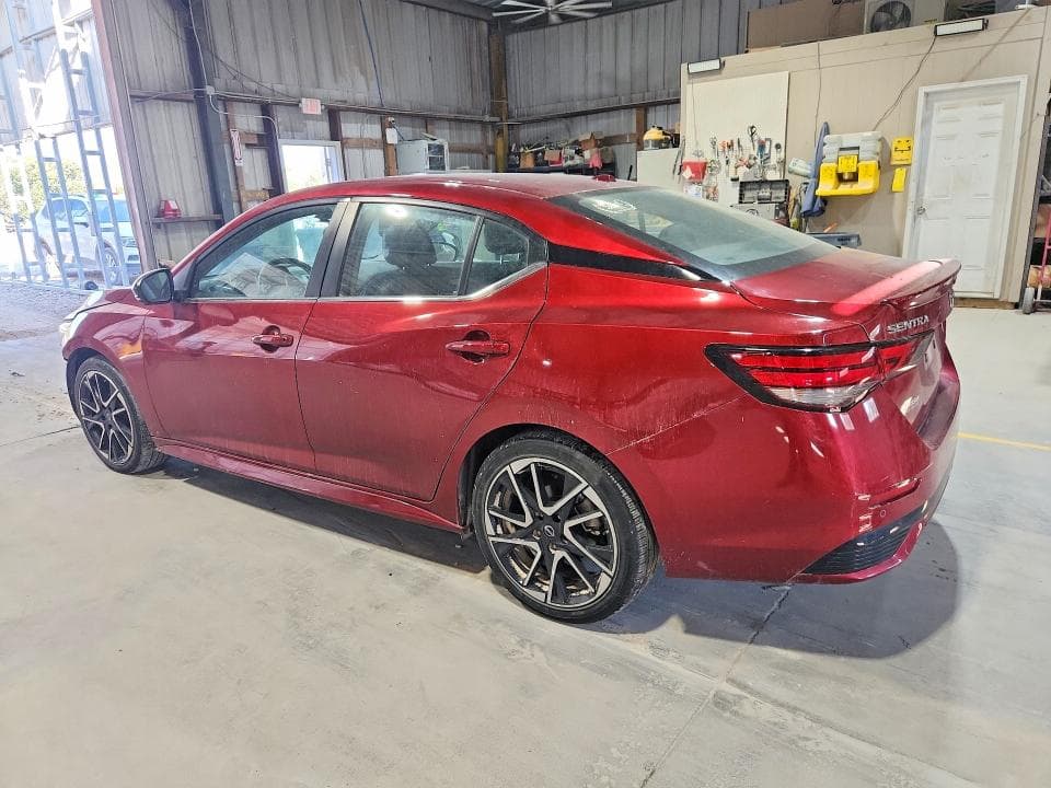 2024 NISSAN SENTRA SR 2