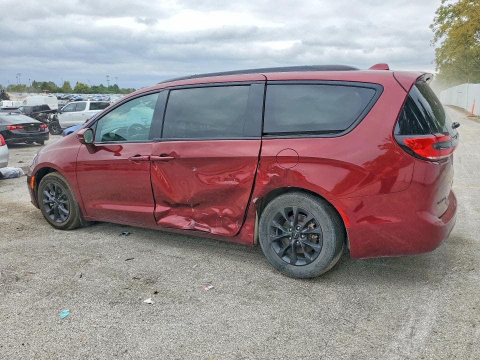 2021 CHRYSLER PACIFICA 2