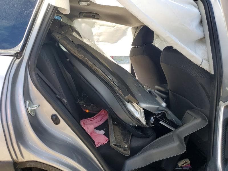 2019 TOYOTA RAV4 LE 11