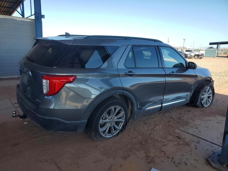 2021 FORD EXPLORER XLT 3