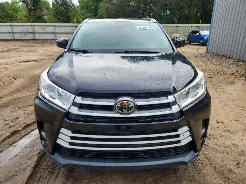 2017 TOYOTA HIGHLANDER XLE 5