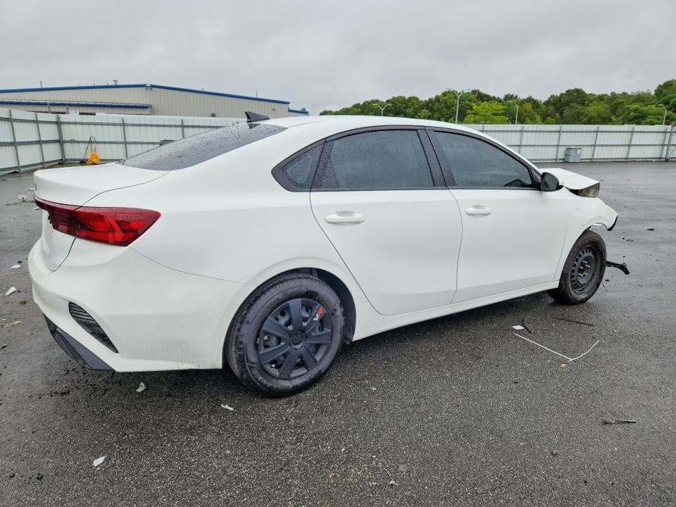 2024 KIA FORTE LX 3