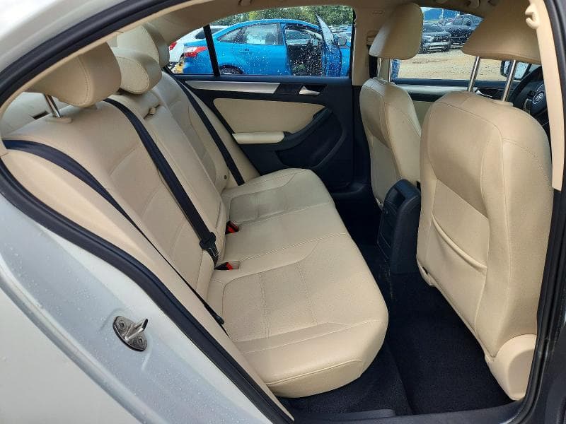 2017 VOLKSWAGEN JETTA SE 10
