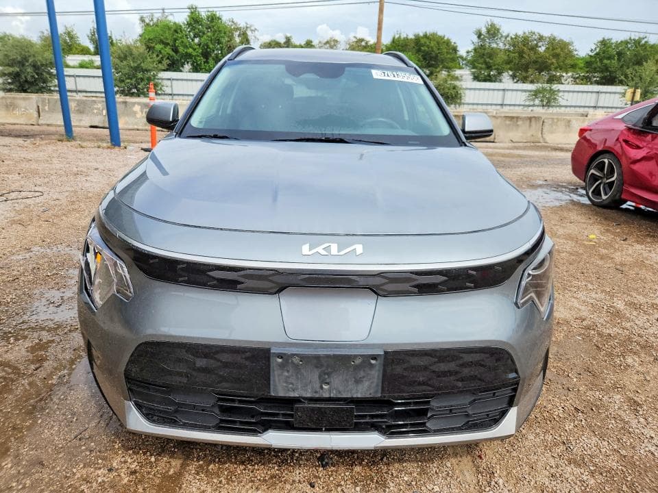 2023 KIA NIRO WIND 5