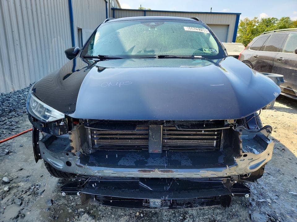 2024 FORD ESCAPE ST LINE 5