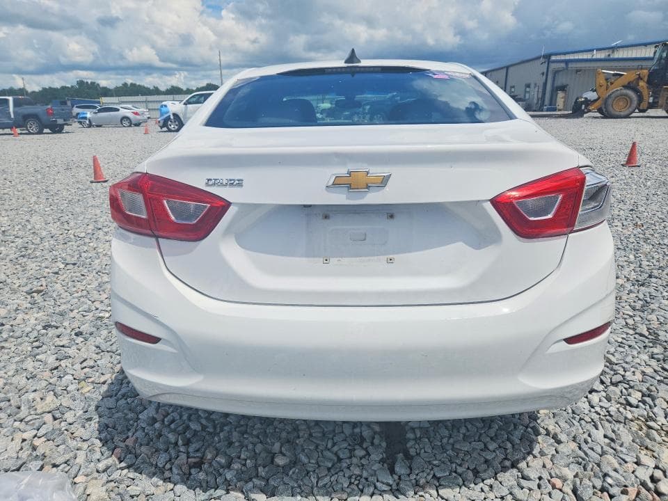 2017 CHEVROLET CRUZE LS 6