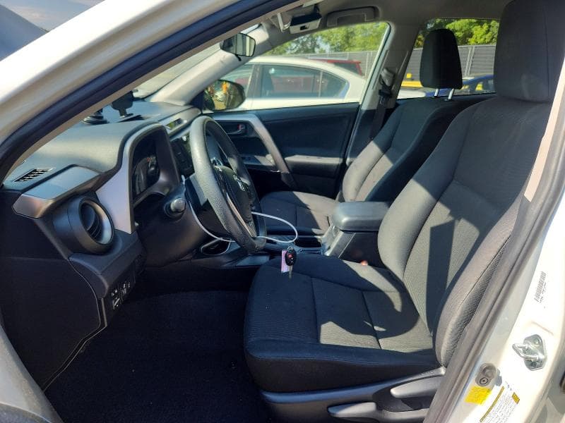 2018 TOYOTA RAV4 LE 7