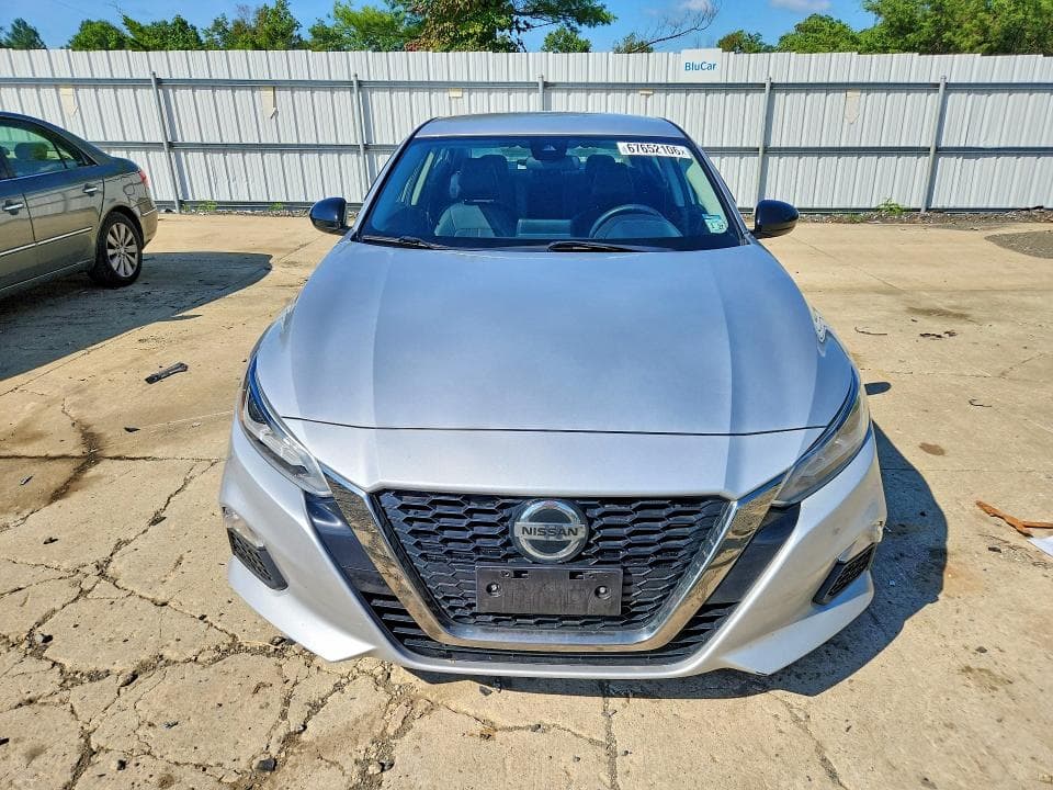2022 NISSAN ALTIMA SR 5