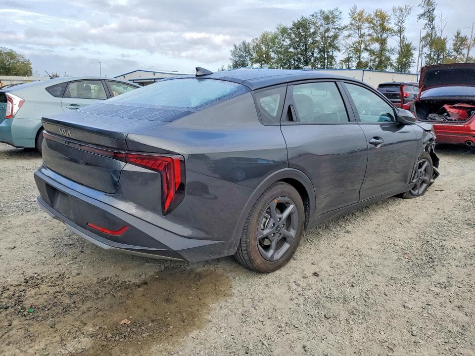 2026 KIA K4 LXS 3