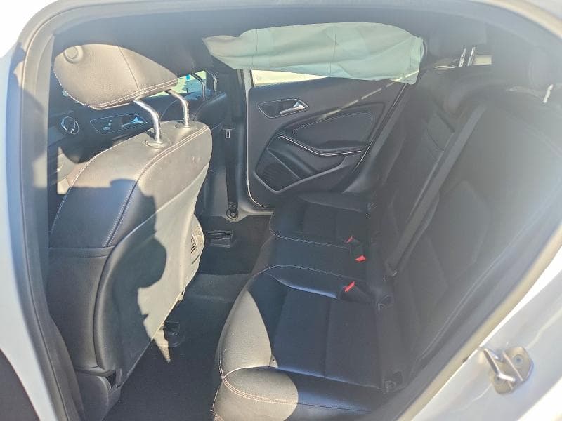 2019 MERCEDES-BENZ GLA 250 11