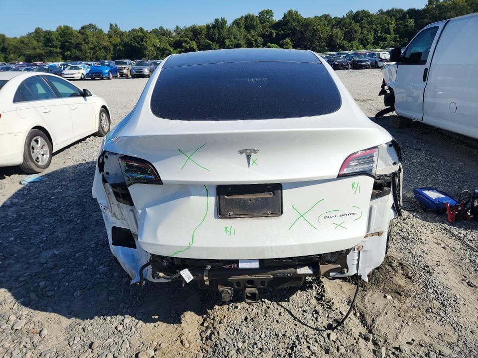 2021 TESLA MODEL Y 6