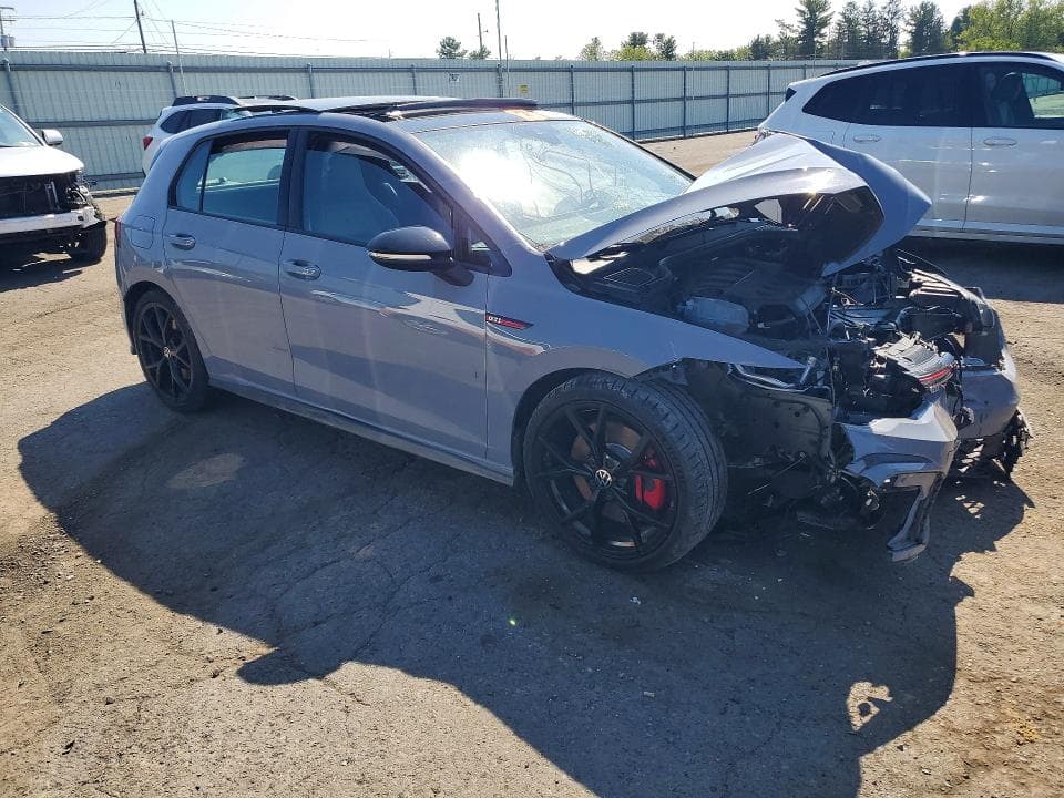 2024 VOLKSWAGEN GTI SE 4