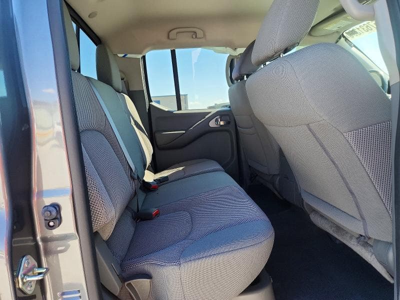 2019 NISSAN FRONTIER SV 10