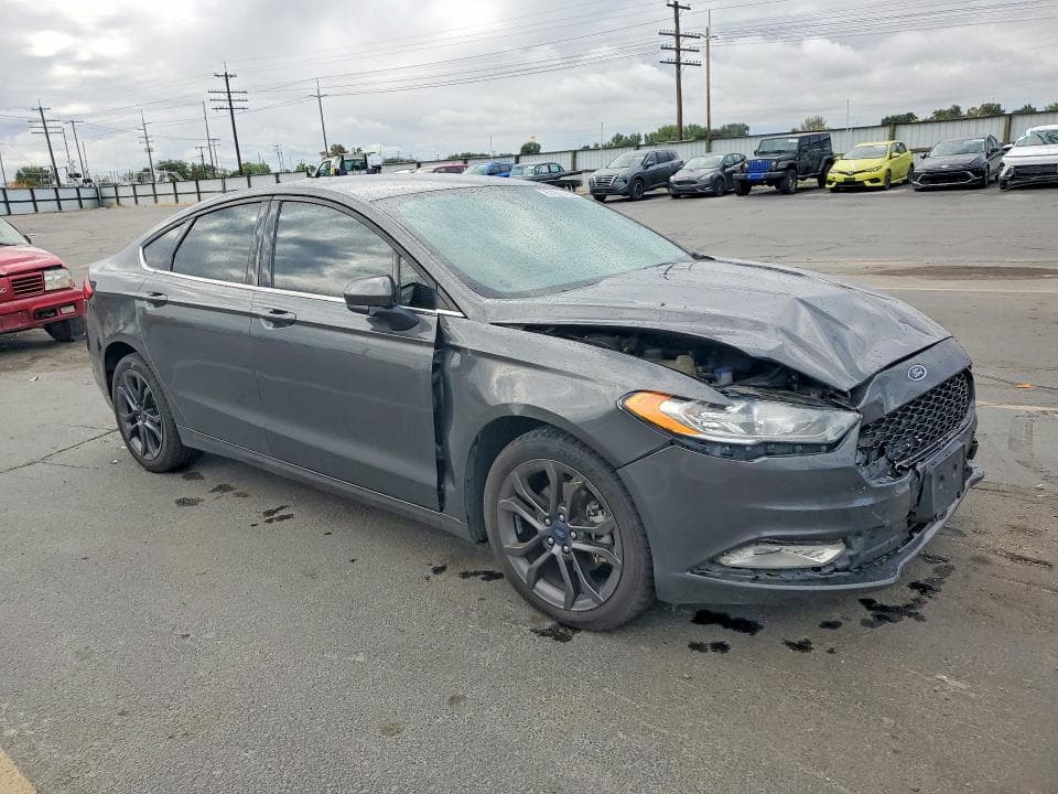 2018 FORD FUSION SE 4