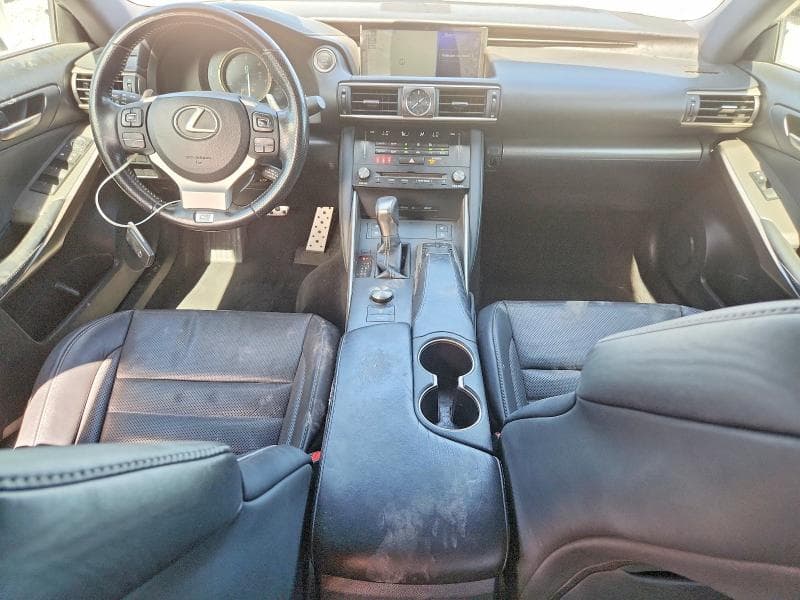 2017 LEXUS IS 300 8