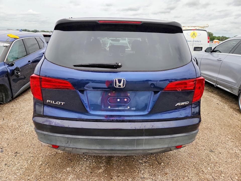 2017 HONDA PILOT LX 6