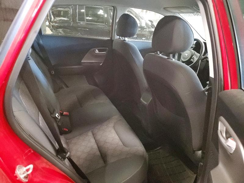 2018 KIA NIRO LX 11