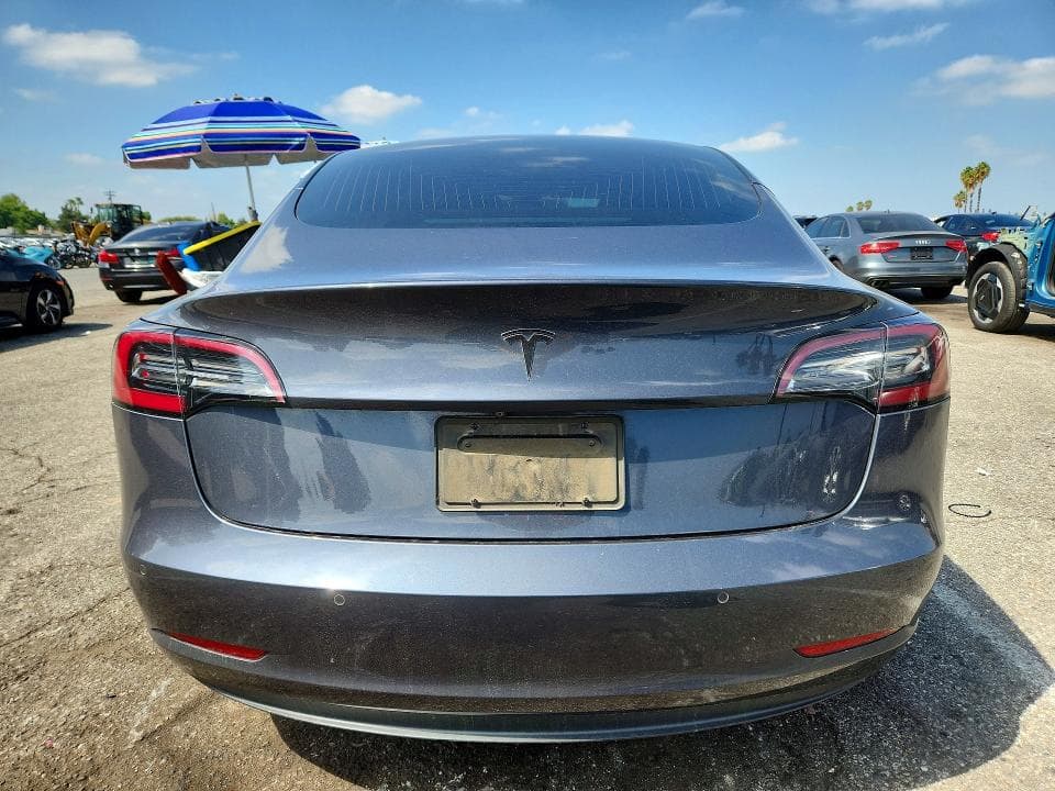 2020 TESLA MODEL 3 6