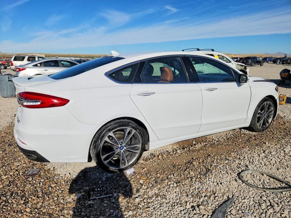 2019 FORD FUSION TITANIUM 3