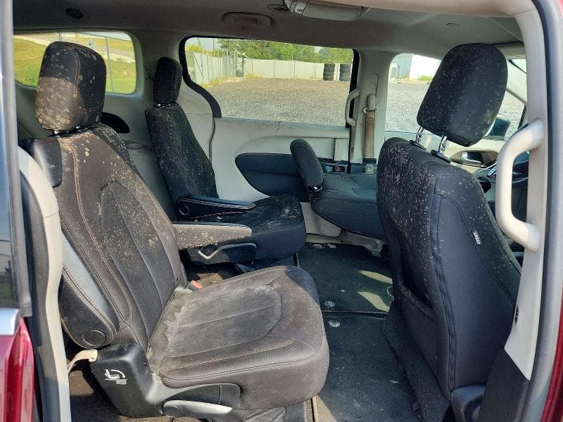 2017 CHRYSLER PACIFICA TOURING 11