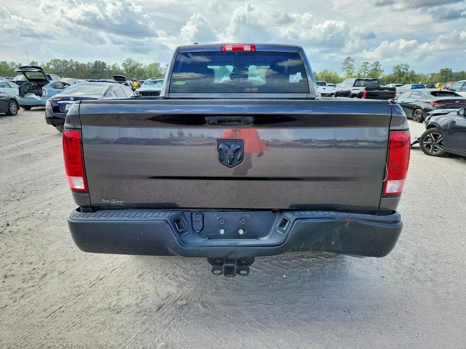 2022 RAM 1500 CLASSIC TRADESMAN 6