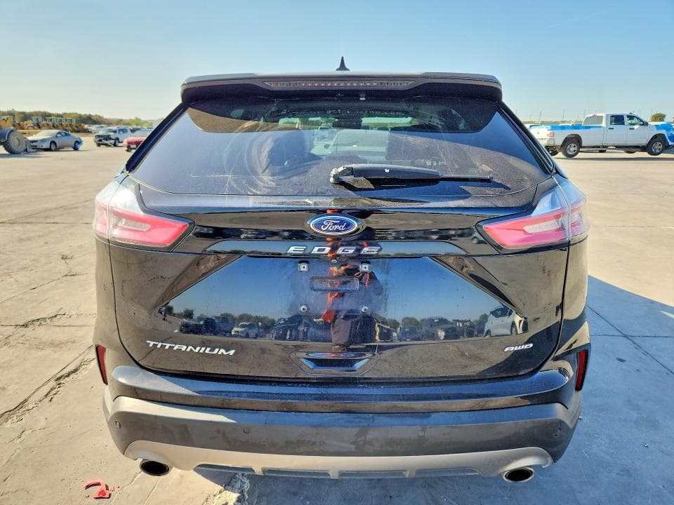 2022 FORD EDGE TITANIUM 6