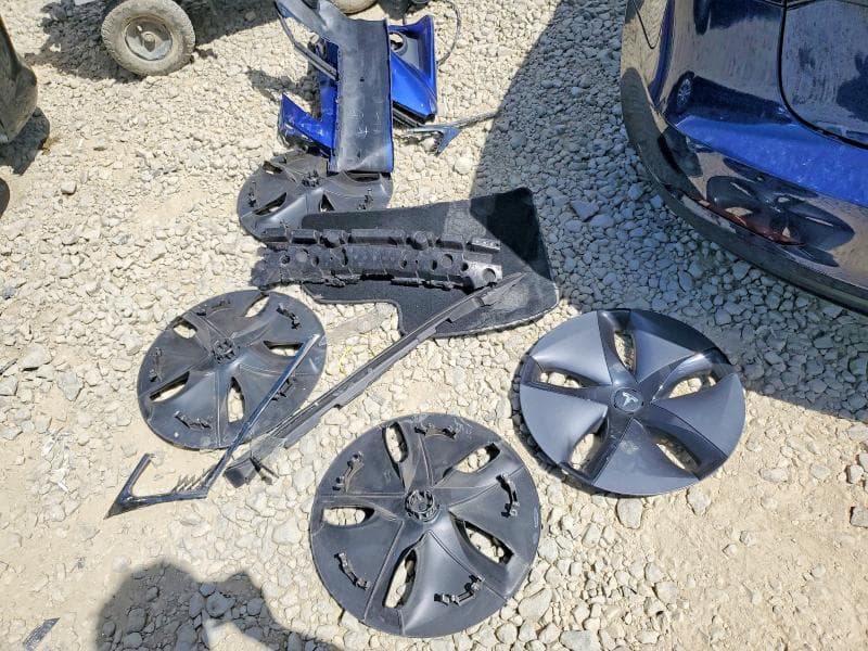 2018 TESLA MODEL 3 12