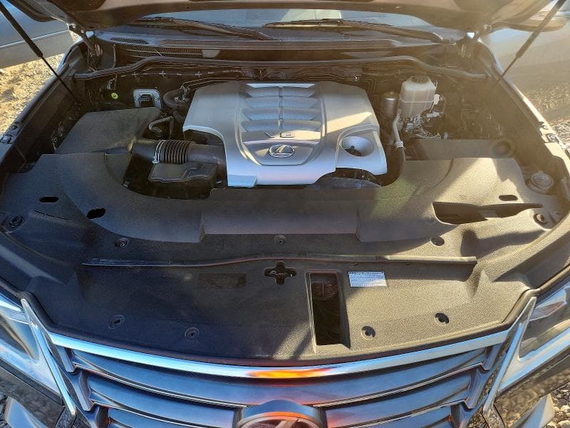 2017 LEXUS LX 570 12