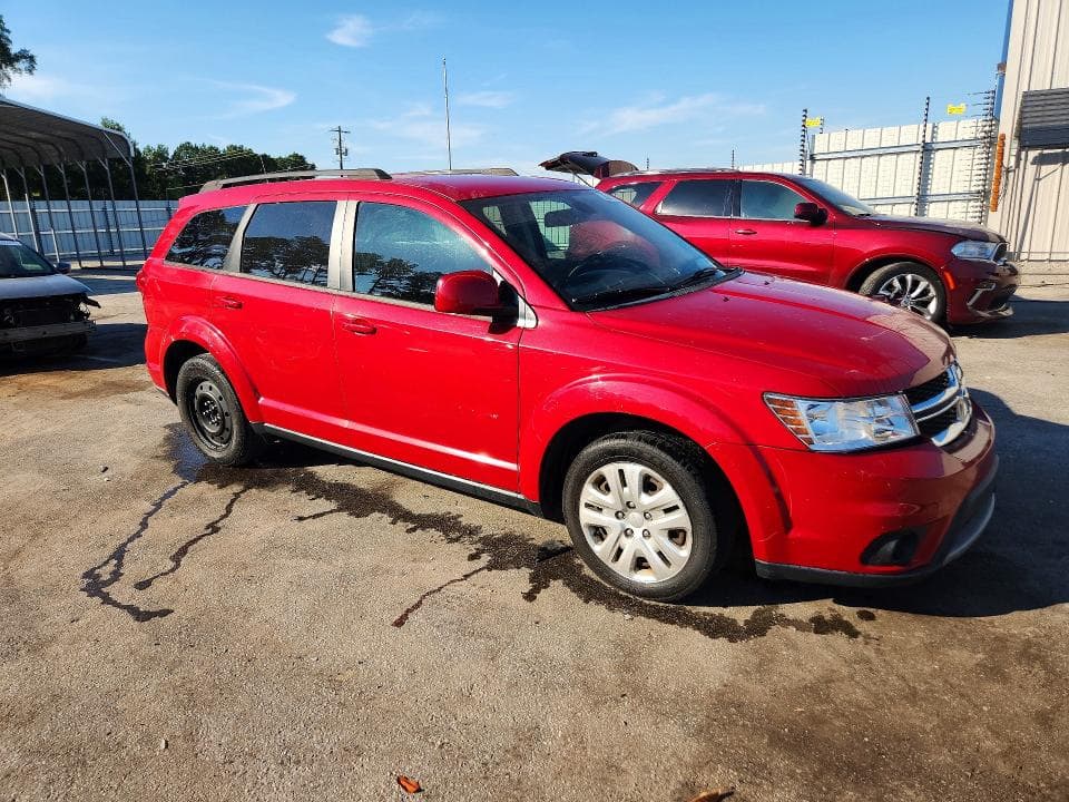 2019 DODGE JOURNEY SE 4