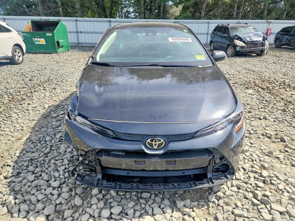 2021 TOYOTA COROLLA XLE 5