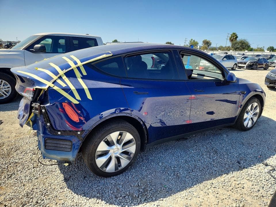 2023 TESLA MODEL Y 3