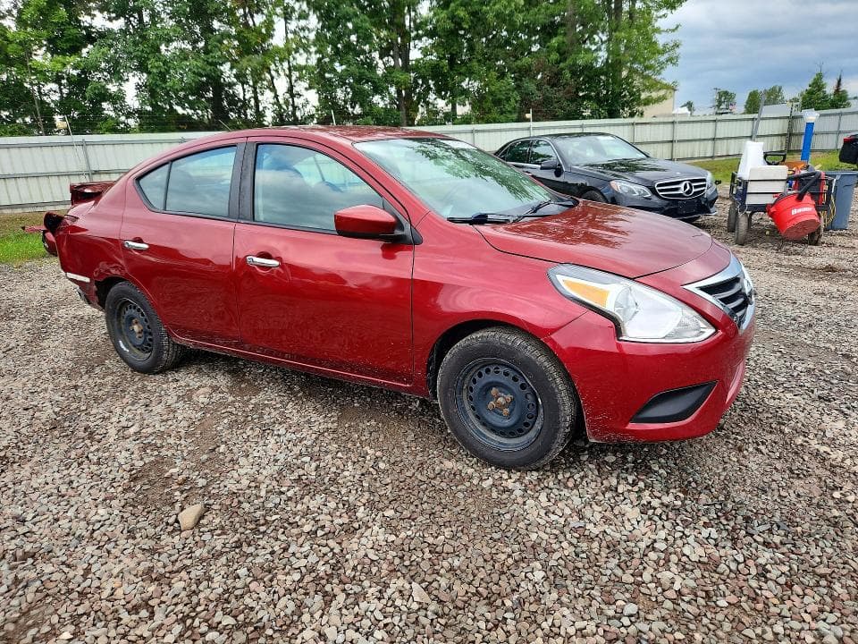 2019 NISSAN VERSA SV 4