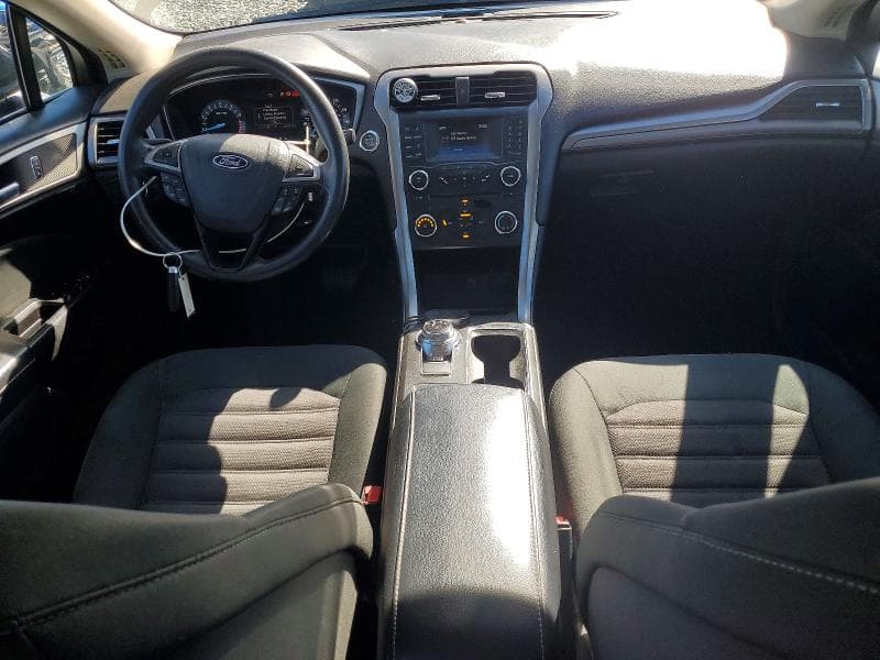 2017 FORD FUSION SE 8
