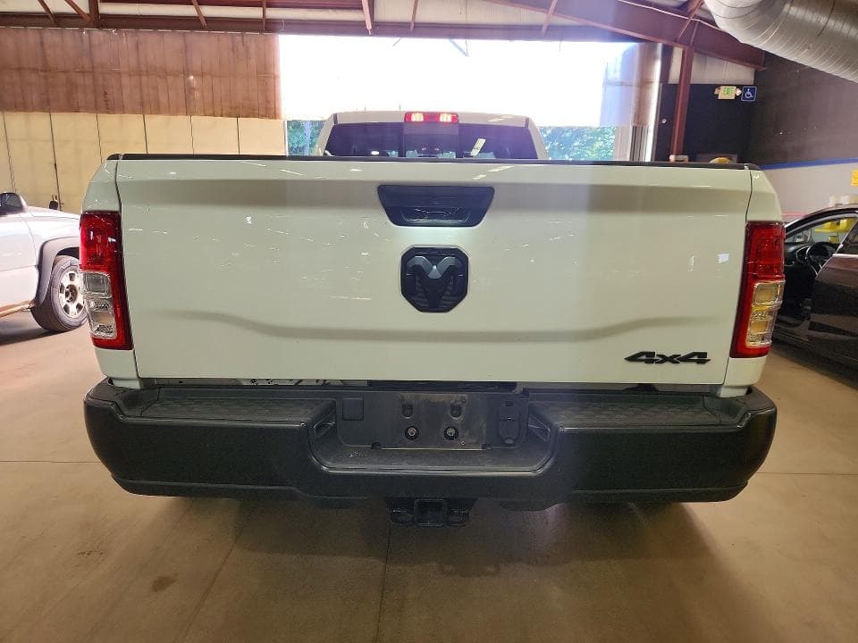 2024 RAM 3500 TRADESMAN 6