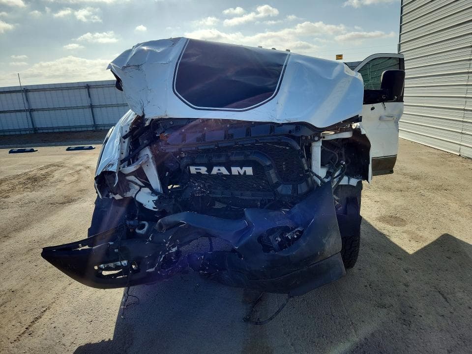 2019 RAM 2500 POWERWAGON 5
