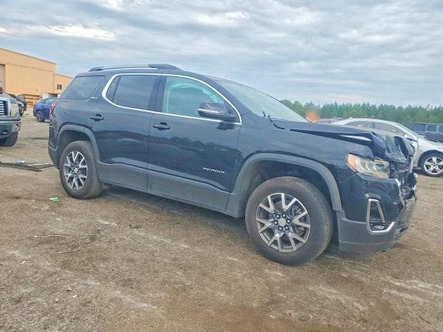 2023 GMC ACADIA SLT 4