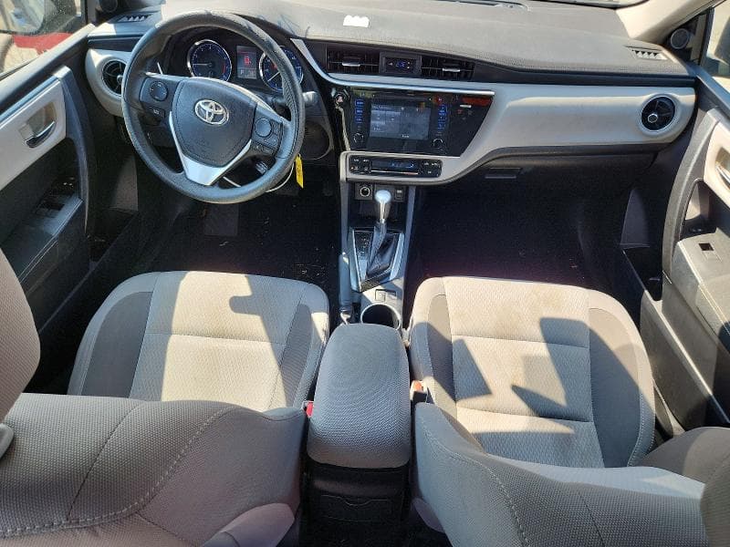 2017 TOYOTA COROLLA LE 8