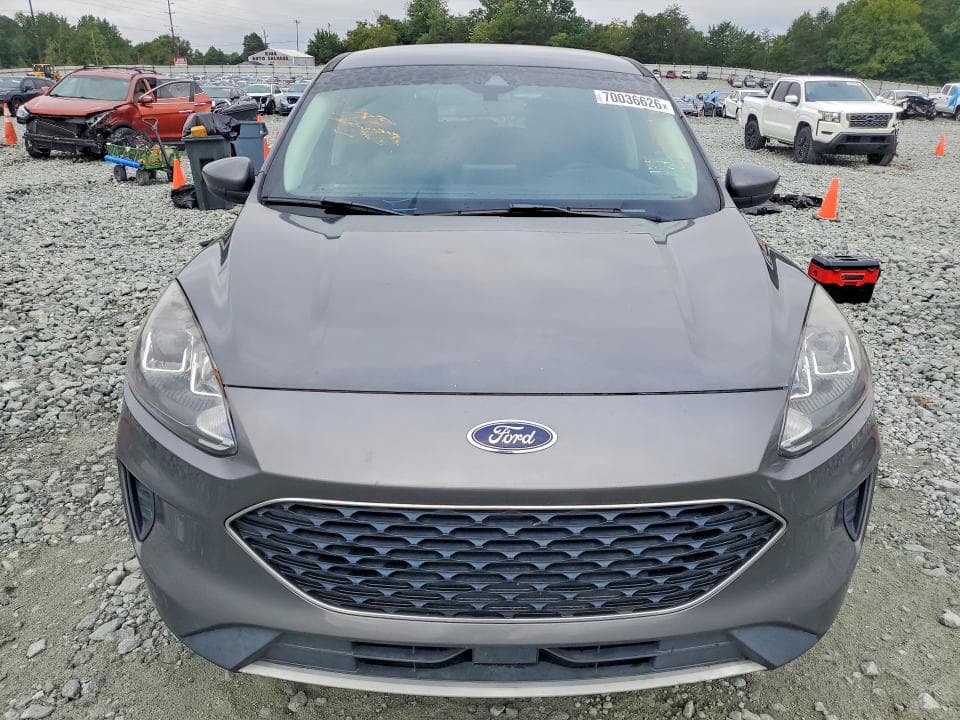 2021 FORD ESCAPE SE 5
