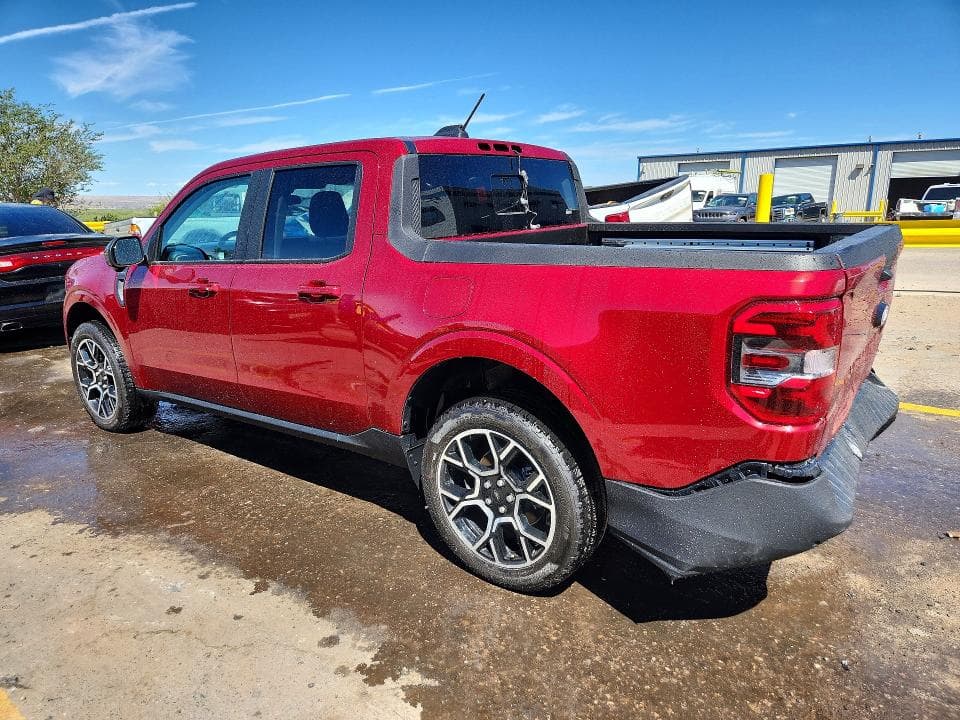 2026 FORD MAVERICK LARIAT 2