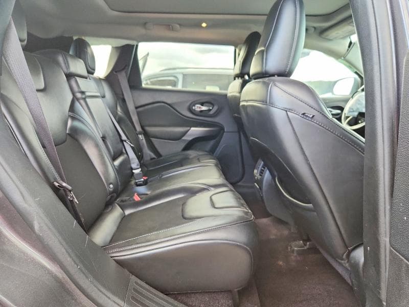 2019 JEEP CHEROKEE LATITUDE PLUS 11