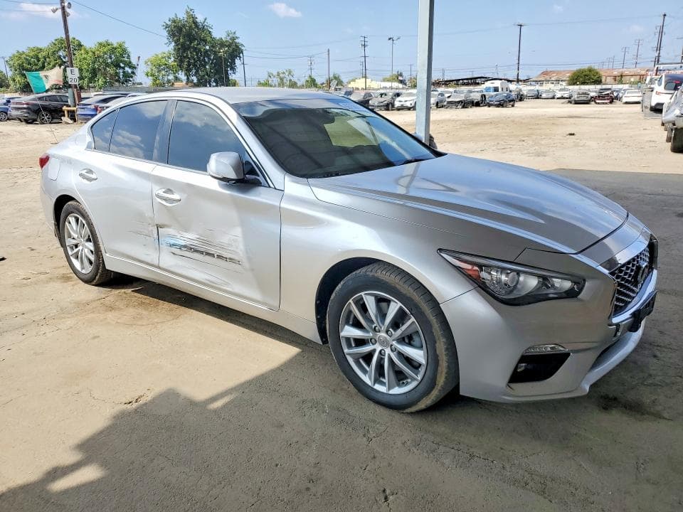 2018 INFINITI Q50 2.0T PURE 4