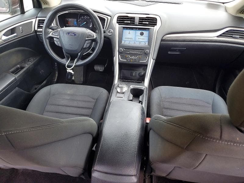 2017 FORD FUSION SE 8