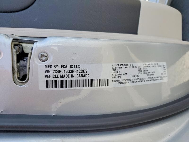 2024 CHRYSLER PACIFICA TOURING L 14