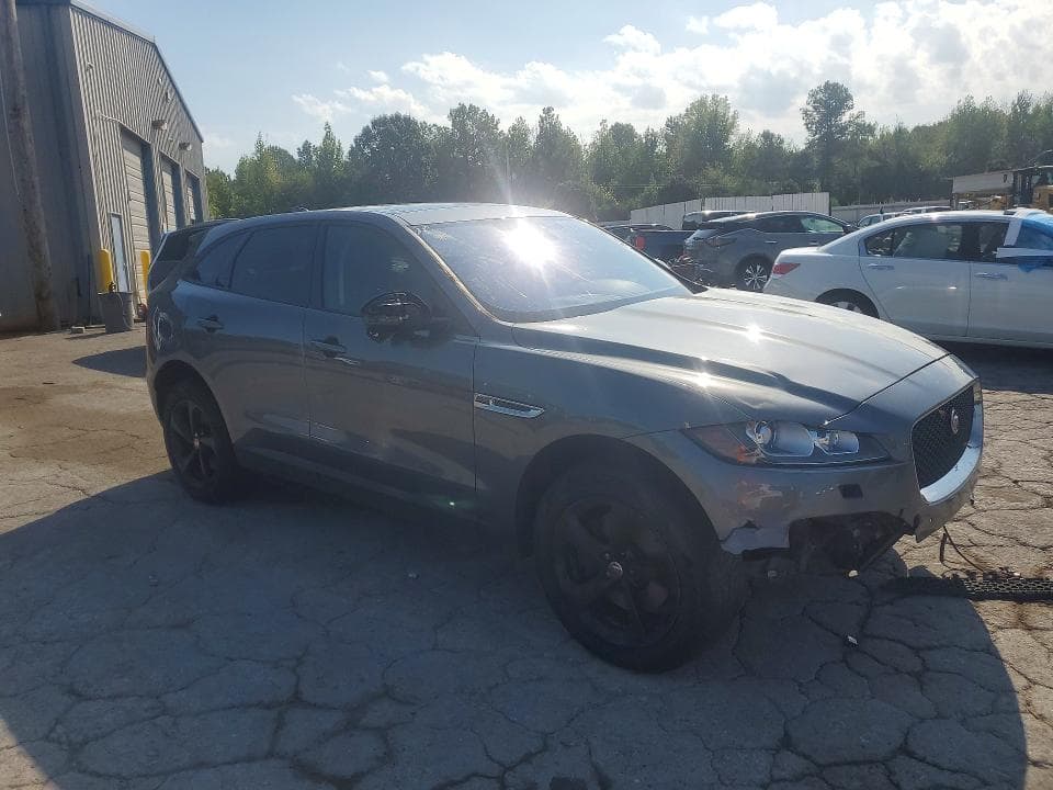 2017 JAGUAR F-PACE PREMIUM 4