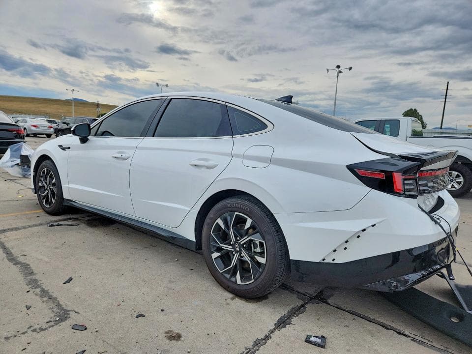 2025 HYUNDAI SONATA SEL 2